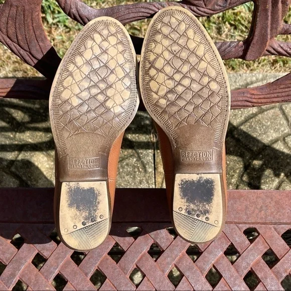 KENNETH Cole Reaction Hot Step Brown Leather Ankle Booties - Picture 6 of 11